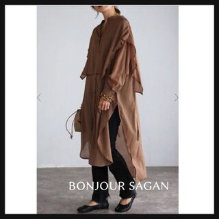 【新品】bonjour sagan バンドカラーデザインシャツワンピース モカ (ロングワンピース/マキシワンピース)