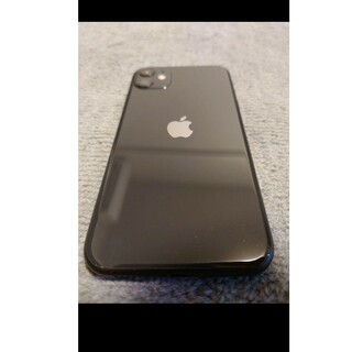 アイフォーン(iPhone)のiPhone11ブラック64GBsimロック解除済残債なし(スマートフォン本体)