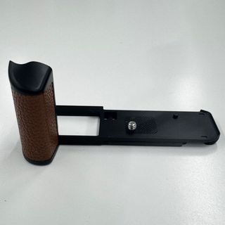 ニコン(Nikon)のPEIPRO NIKON ZF用 薄型メタルグリップ リリースプレート(ミラーレス一眼)