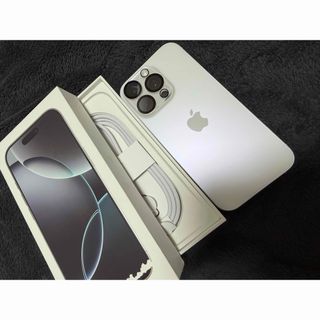アイフォーン(iPhone)のiPhone16pro 256GB ホワイト (スマートフォン本体)